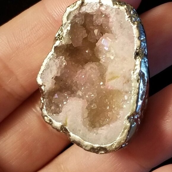 Rose Quartz Jewellery Set - Picture 4 of 7